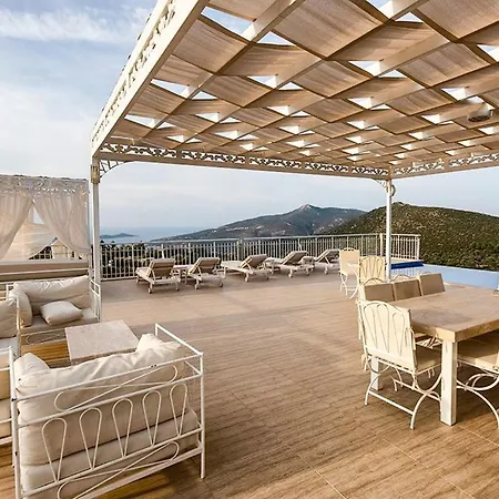 Sleeps 8 Pool Air Con Wifi Villa *