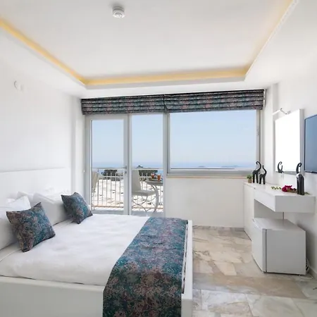 Sleeps 8 Pool Air Con Wifi Villa Kalkan